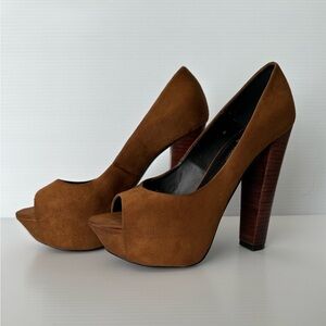 Diego Torreblanca Suede Platform Heels Brown with Wooded Like Heels Size 7.5 US